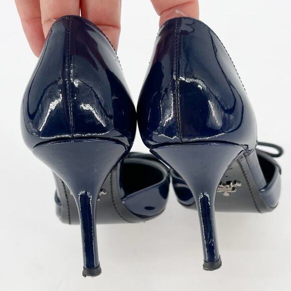 Prada Navy Blue Black Patent Leather Bow Pointed Toe D'Orsay Pump size IT 36.5 - Picture 8 of 11
